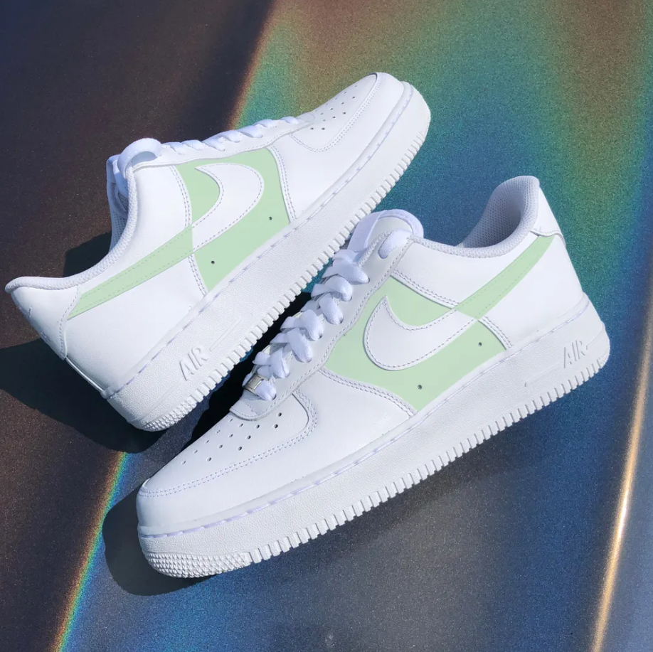 Nike Air Force 1 Low White (Green Custom Swoosh)