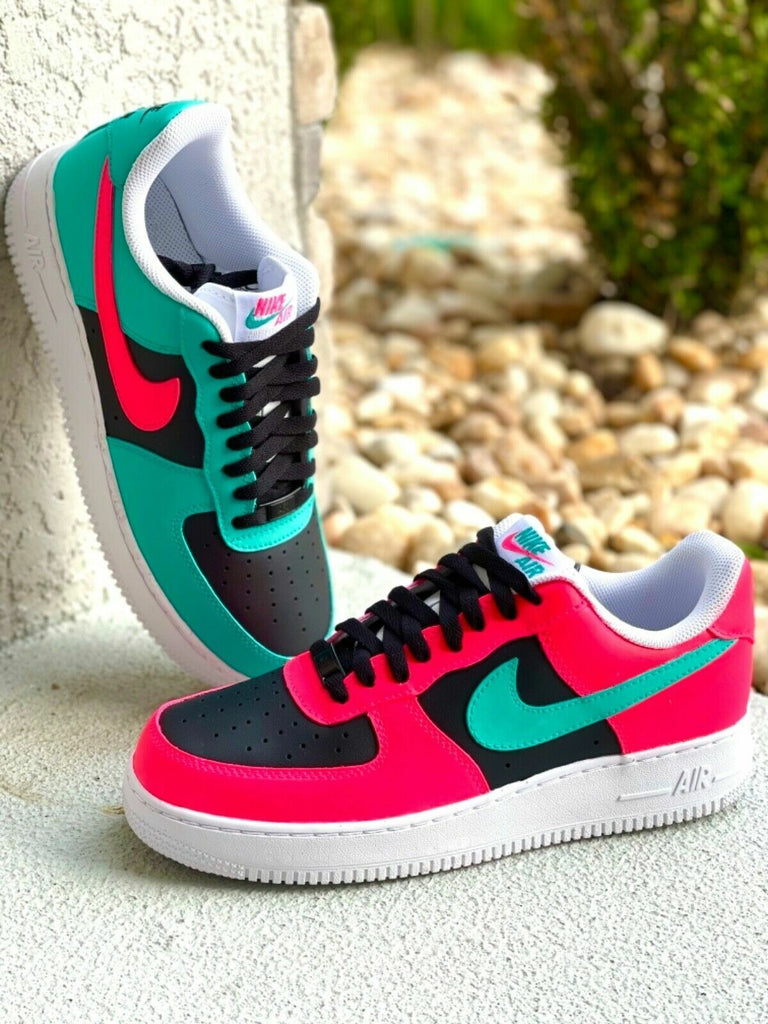 Nike please make these a thing I need them with my Miami vice