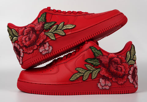 Air Force 1 Custom Low Cartoon Chicago Red Shoes White Black Outline M –  Rose Customs, Air Force 1 Custom Shoes Sneakers Design Your Own AF1